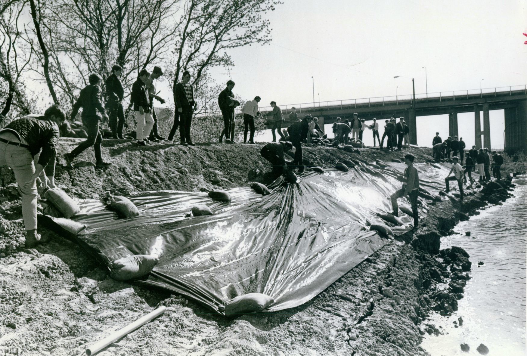 19690422 -- Flood of 1969